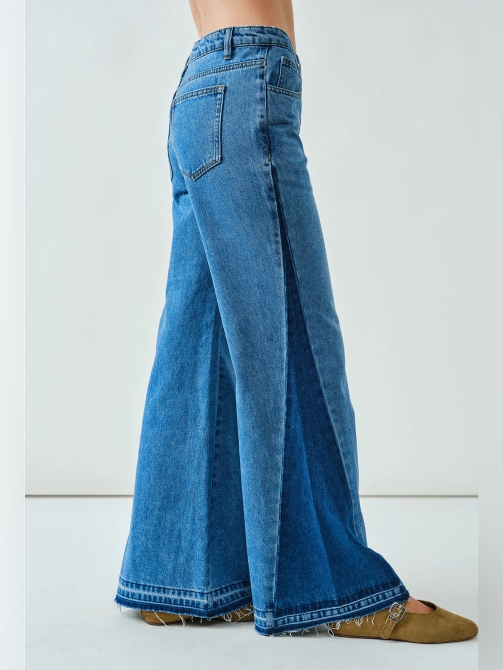 FUN! Two-Tone Wide-Leg Flare Blue Jeans NWT